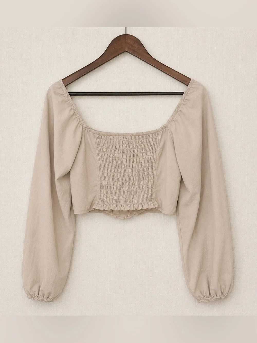 Kirious Los Angeles Linen Blend Puff Sleeve Crop Top | Beige | Size Large - Picture 4 of 5